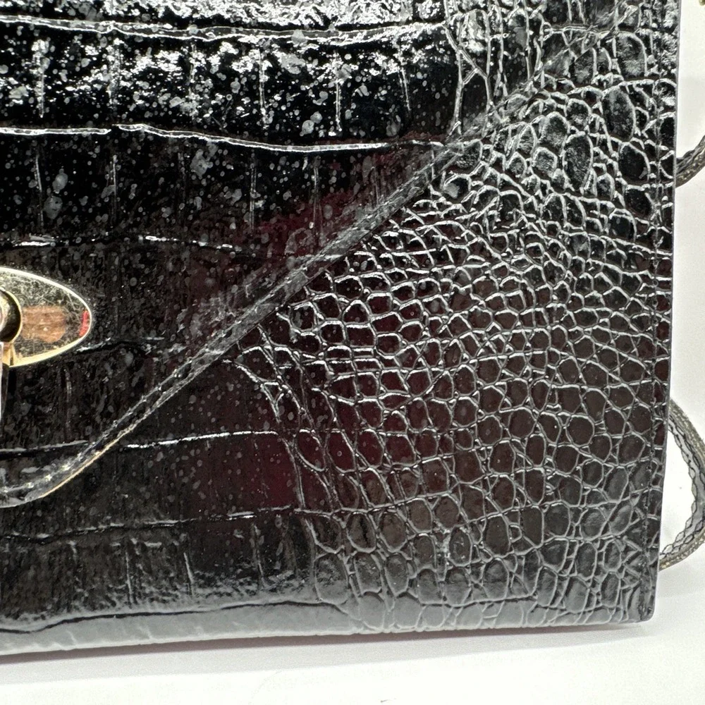 Vintage Black Leather Alligator Clutch Removable Strap Tradwife Costume Cocktail